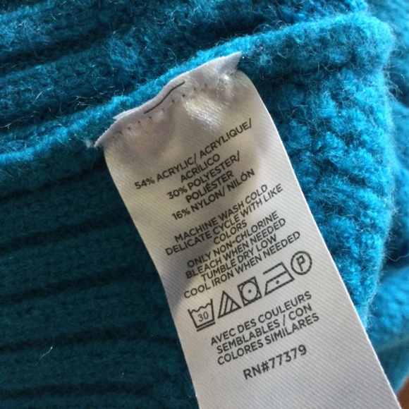 Ann Taylor azure turtleneck sweater. Size L, pristine condition. - Picture 5 of 5